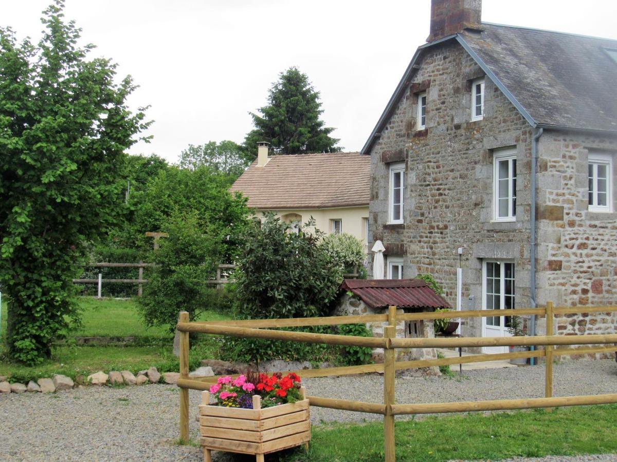 Gite Marlotte La Lande-Saint-Simeon 外观 照片